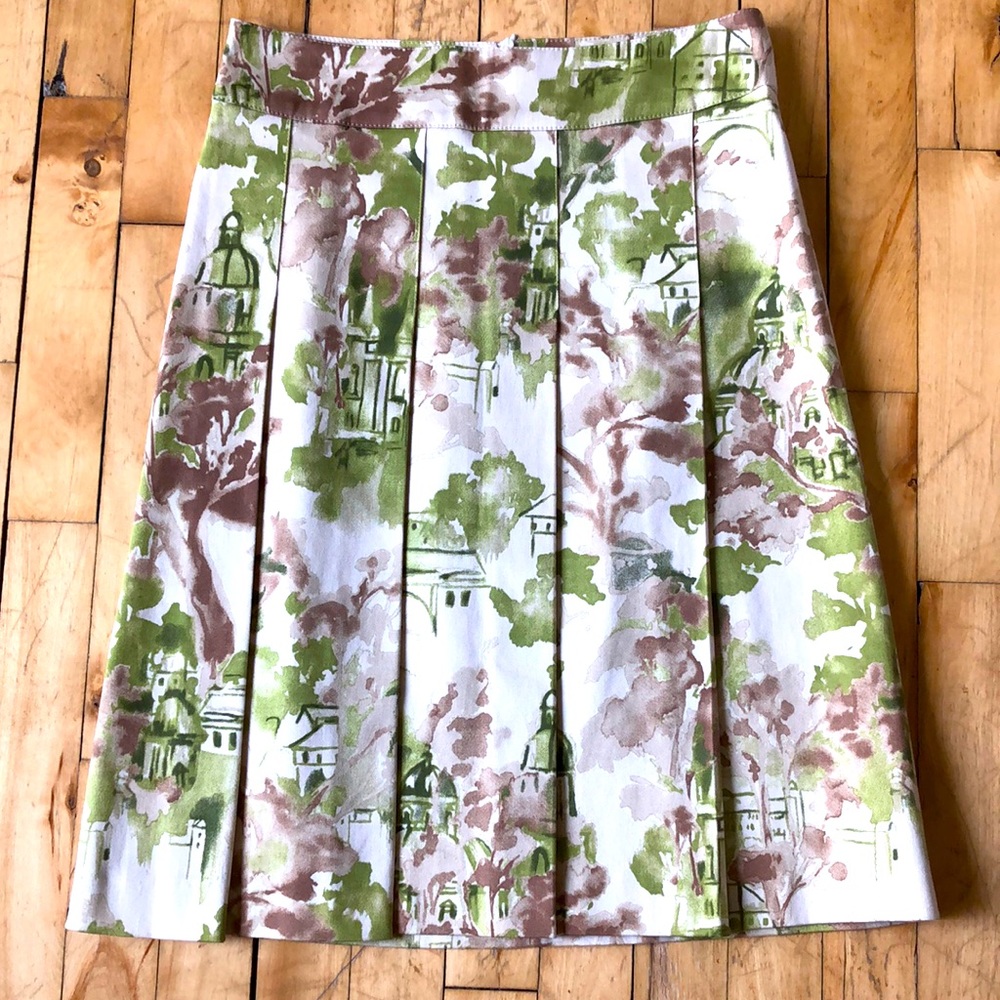 Zara water color print pleated skirt  *3 for $40*